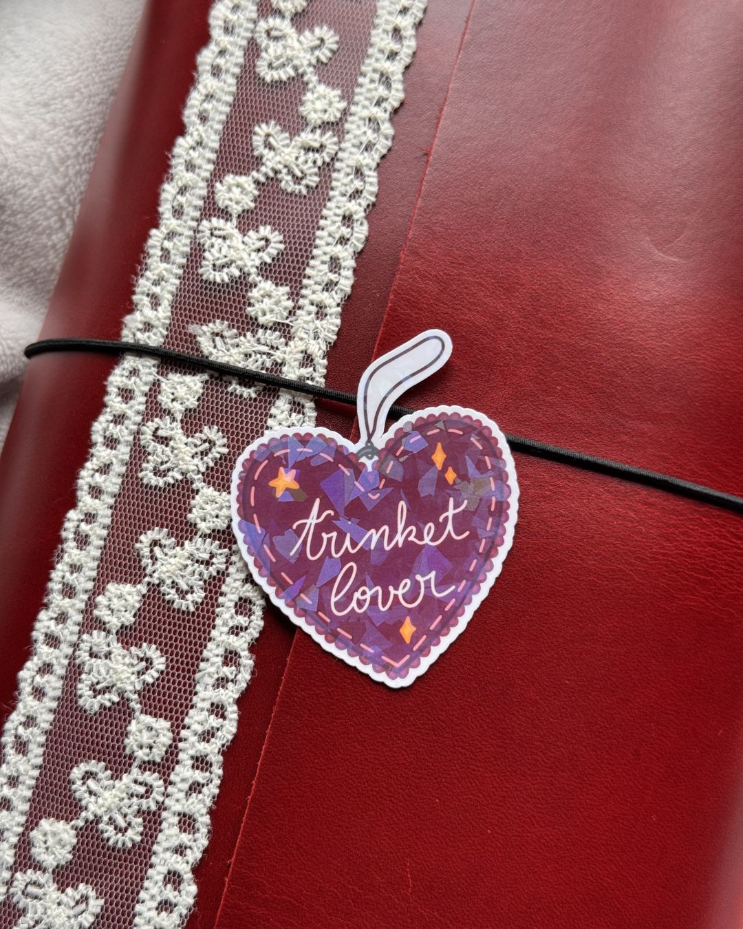 Trinket Lover Sticker Holographique